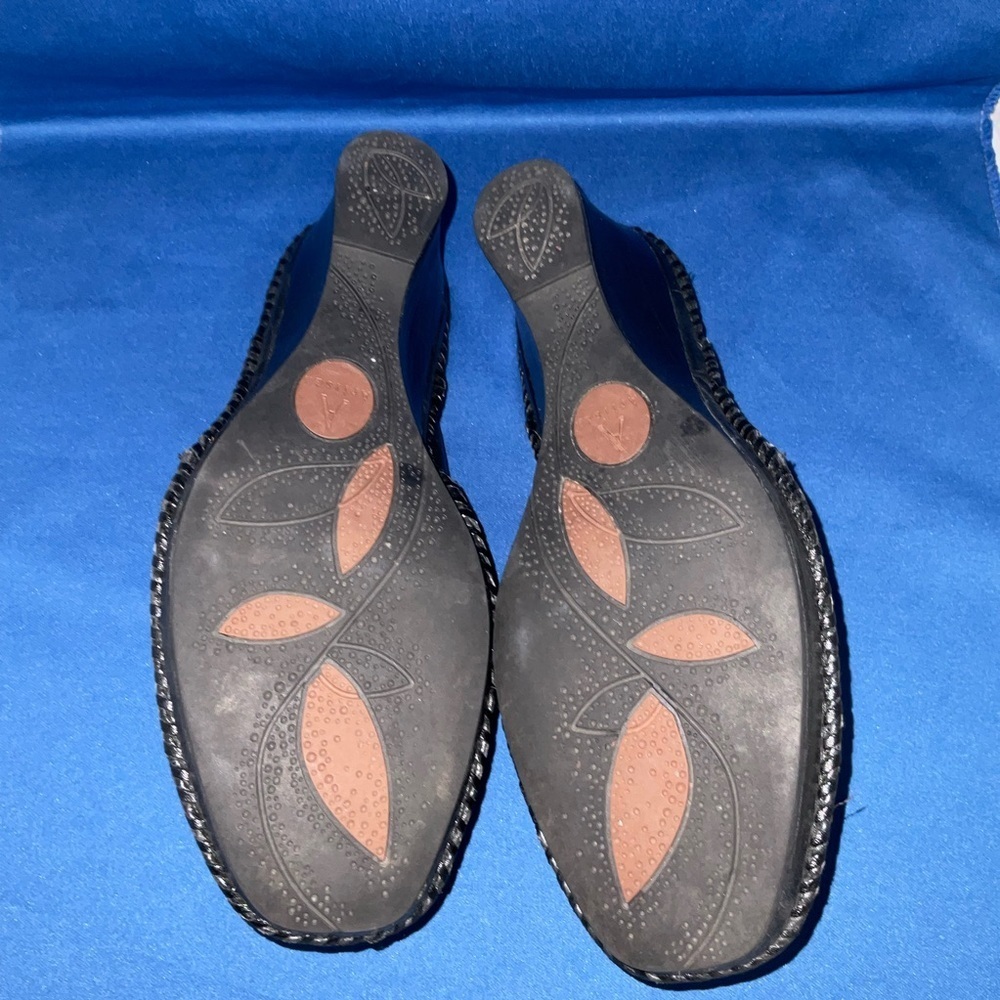 Clarks Artisan Collection Leather Clogs Black Boho Comfort Mules Women’s Size 7½ - Picture 9 of 9